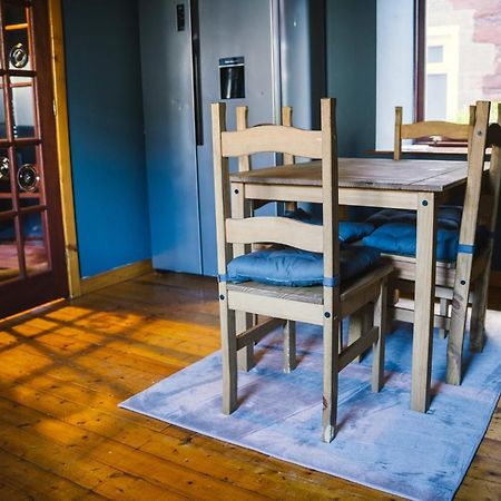 3-Bedroom House For Outdoor Holidays Alyth Eksteriør bilde
