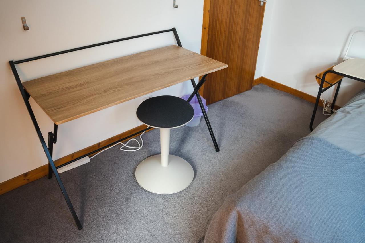 3-Bedroom House For Outdoor Holidays Alyth Eksteriør bilde